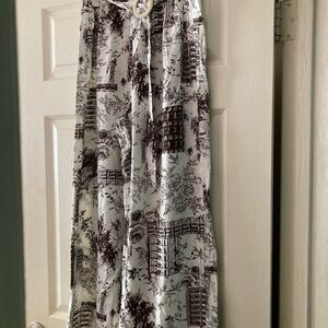 Elegant Brown and Off White Women's oalazzo pants